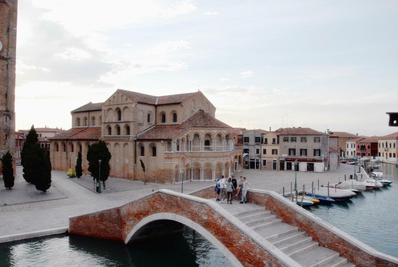 Duomo Murano Apartment With Canal View ภายนอก รูปภาพ